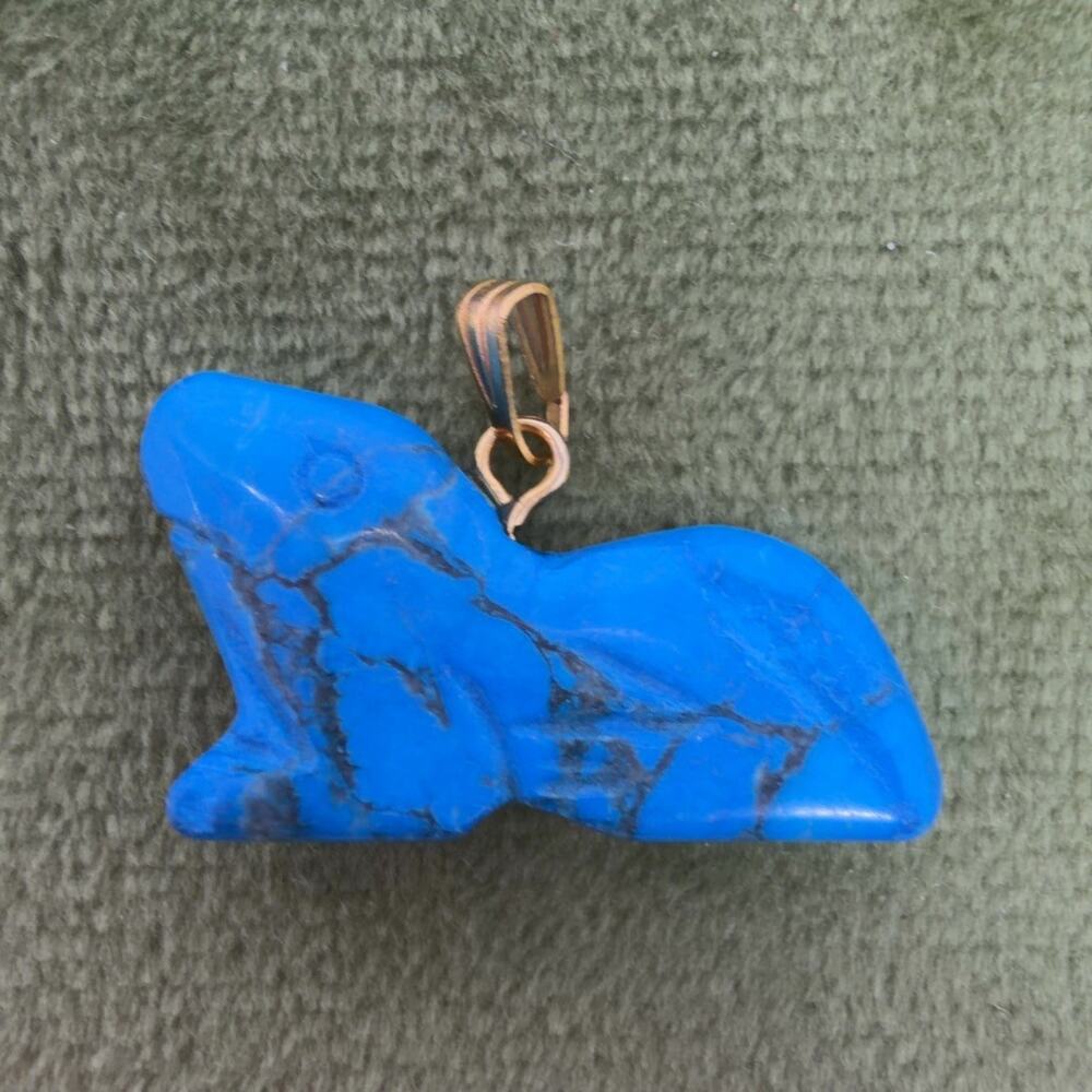 Blue Stone Sea Lion Seal Pendant Gold-Tone Bail Carved Animal Charm